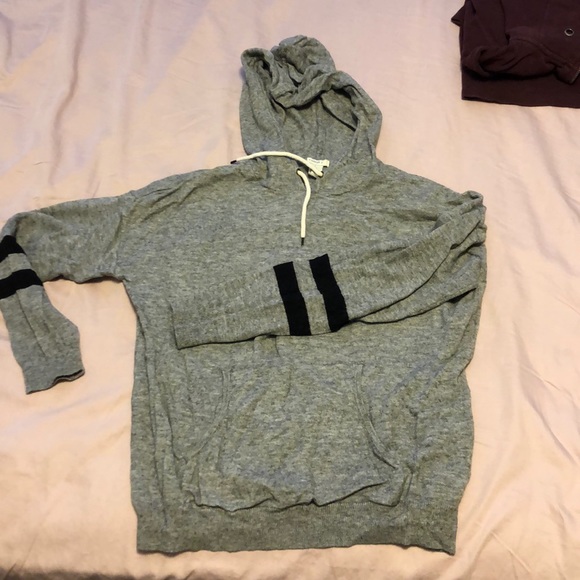 Forever 21 grey Sweater SMALL - Picture 1 of 4